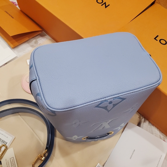 💳🧾SOLD🧾💳Louis Vuitton By The Pool NéoNoé BB - Picture 10 of 16